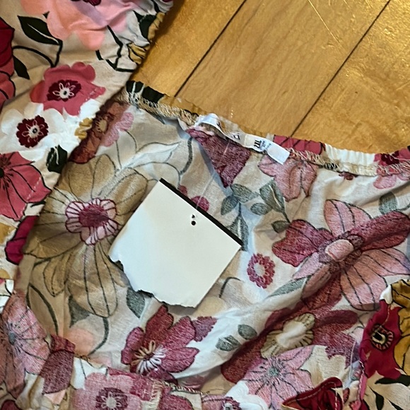 3rd & Malt Floral Dress - Picture 6 of 6